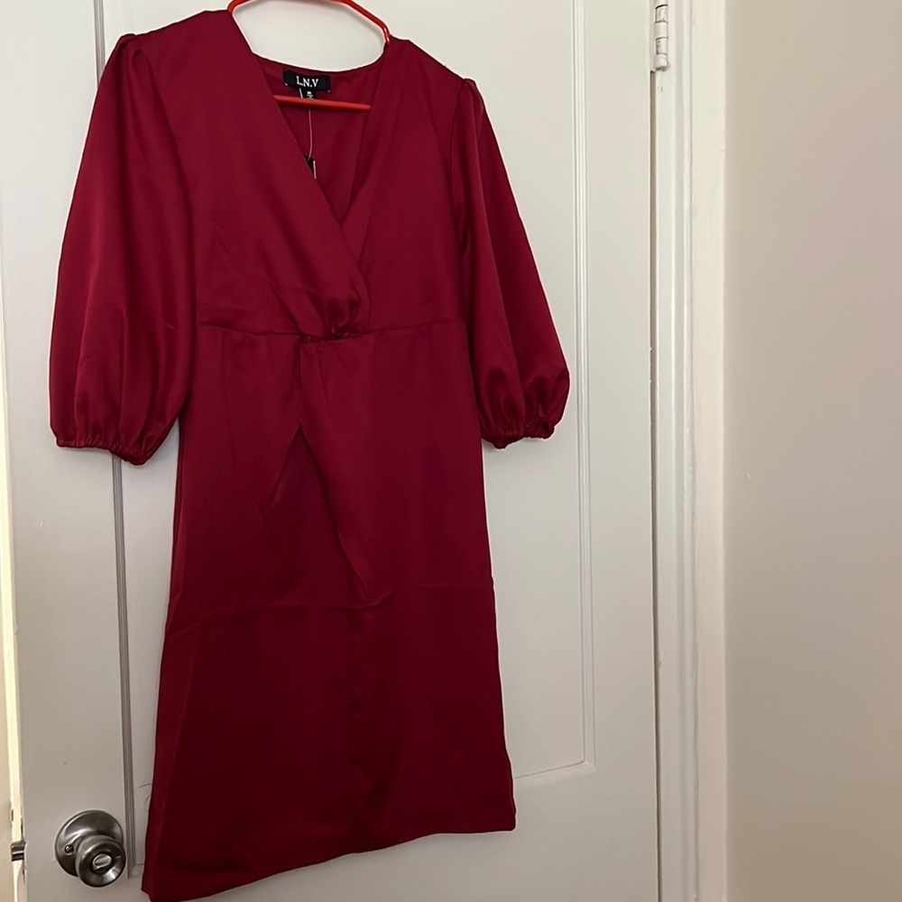NWT LNV red dress size: M